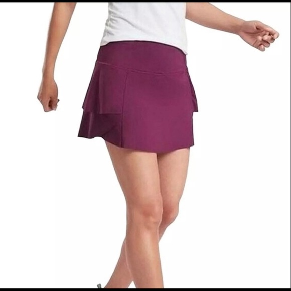 Athleta Pants - Athleta Large Beach Plum Momentum Skort